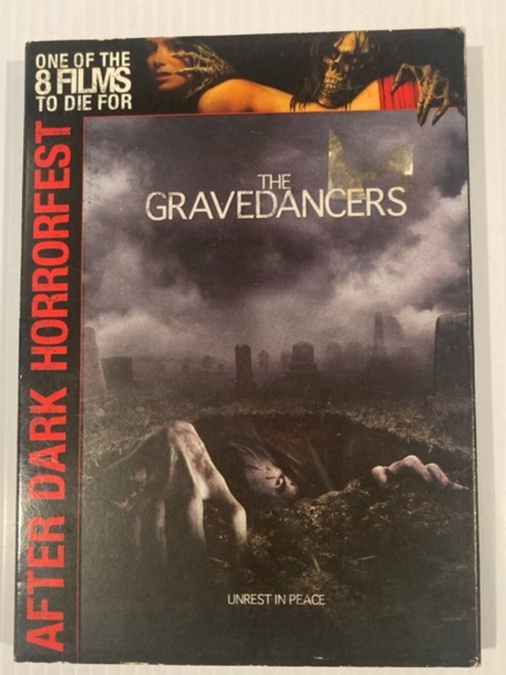 The Gravedancers (DVD, 2006)